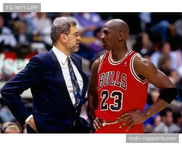 节奏控制与空间创造 NBA教练临场决策的两大核心博弈维度